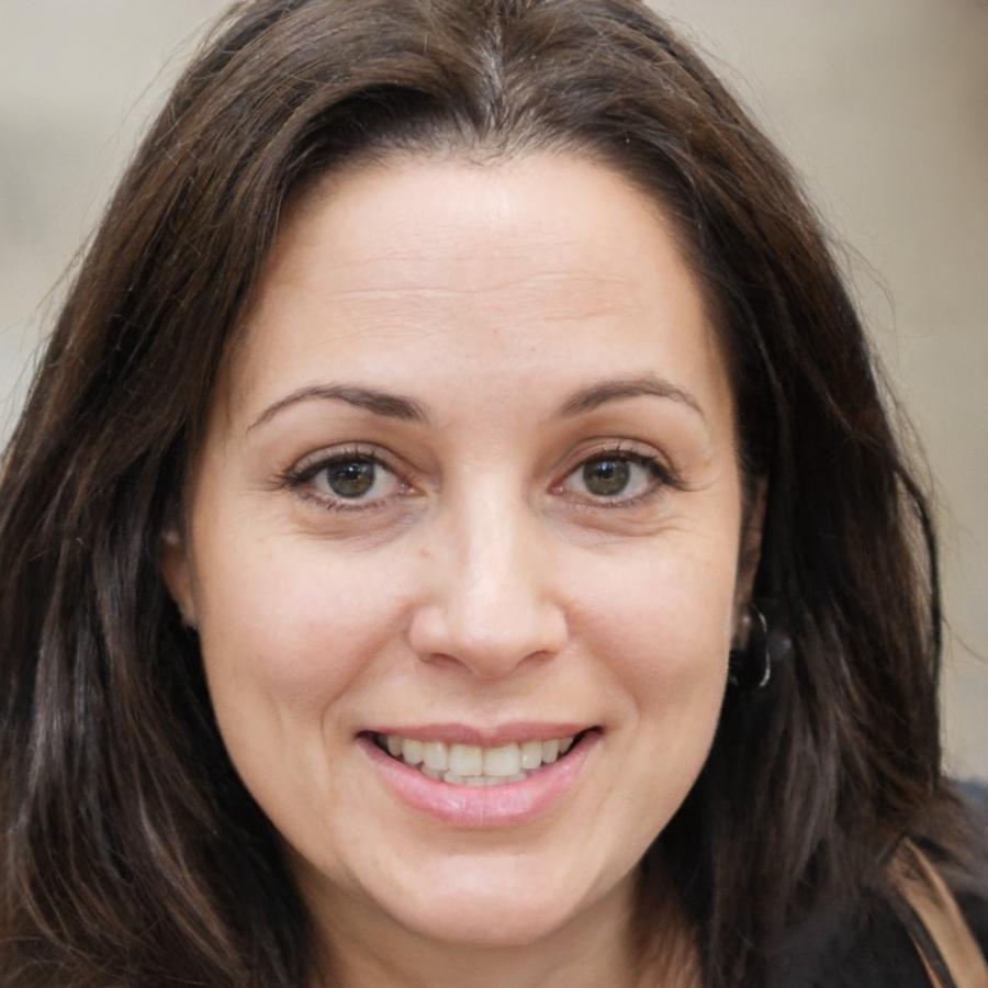 Profilo dell'istruttrice del corso SEO tecnico